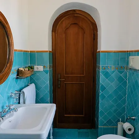Apartment Bouganville By Ischiaexp Ischia